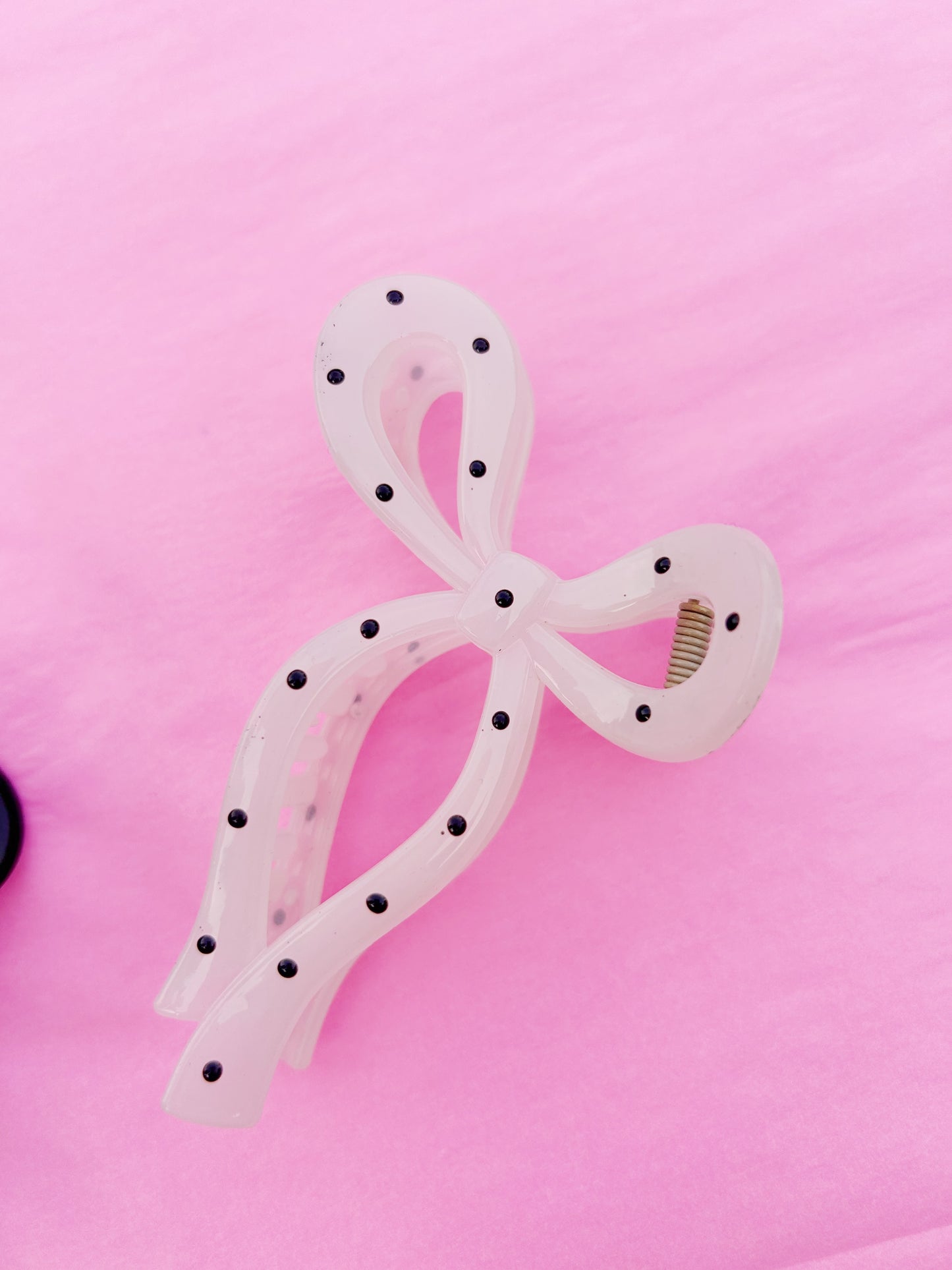 White Bow Claw Clip