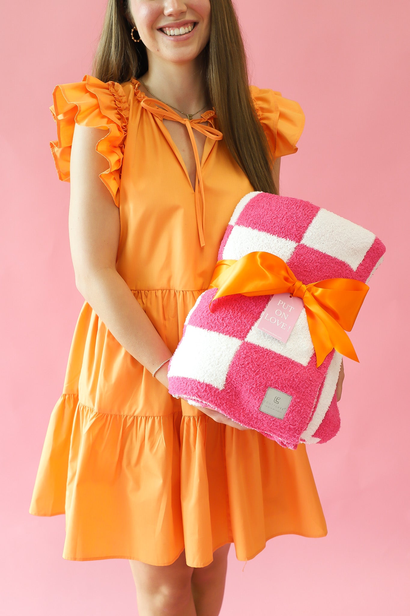 Pink Checkered Throw Blanket