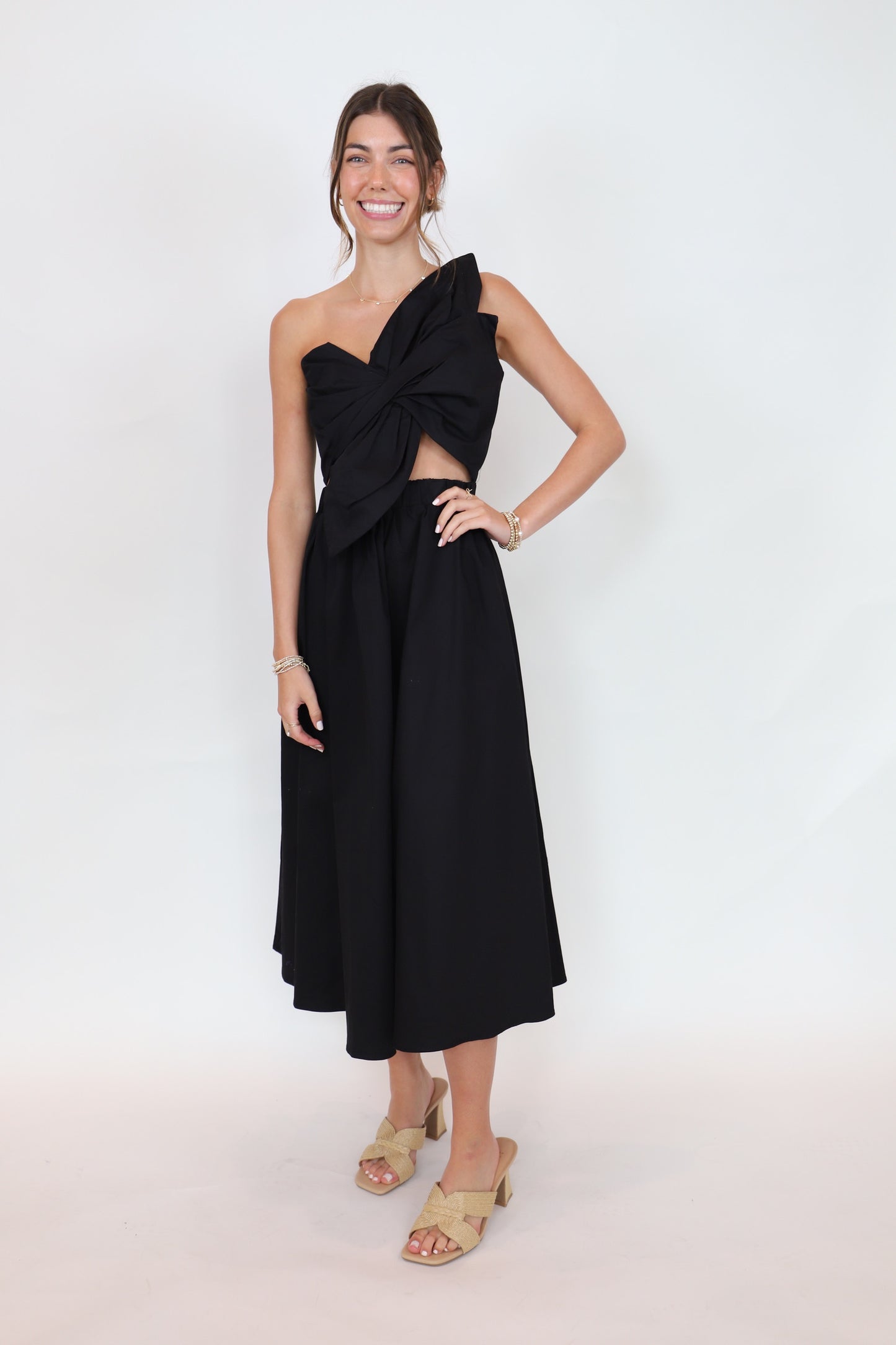 Knotted Twist Midi Dress