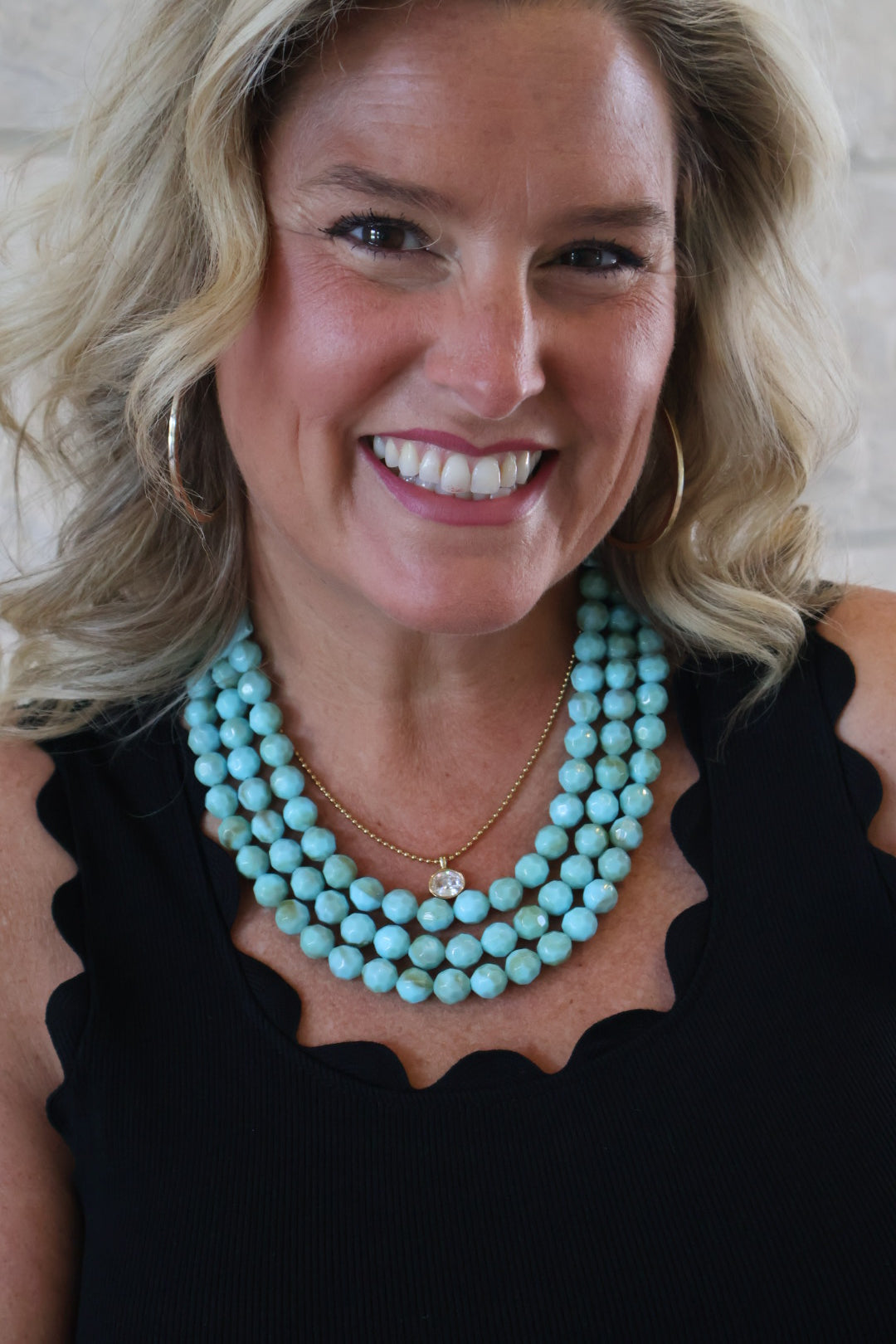 Layered Turquoise Magnetic Beads